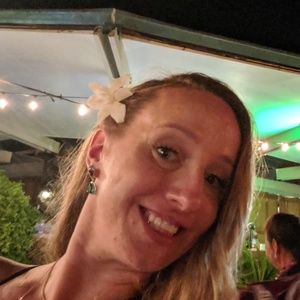 Meet your Posher, Lindsey